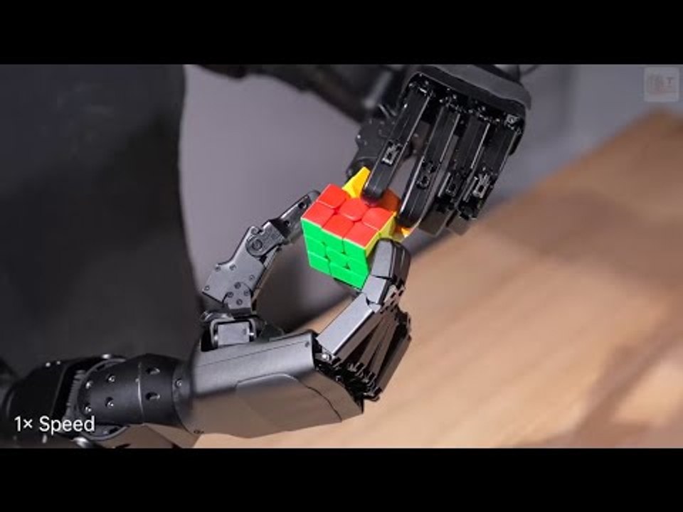 Unitree Dex5 Dexterous Hand | Roboterhand löst Zauberwürfe & spielt Karten