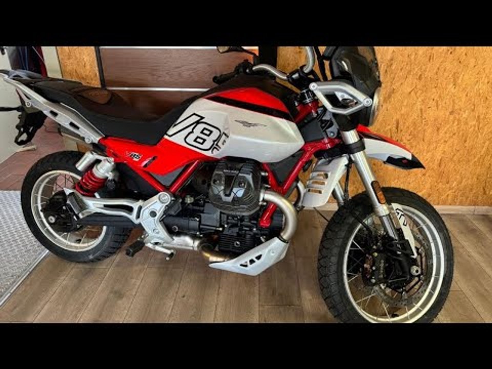 2025 Moto Guzzi V85TT Rosso Fuji – Sonderedition mit einzigartigem Design
