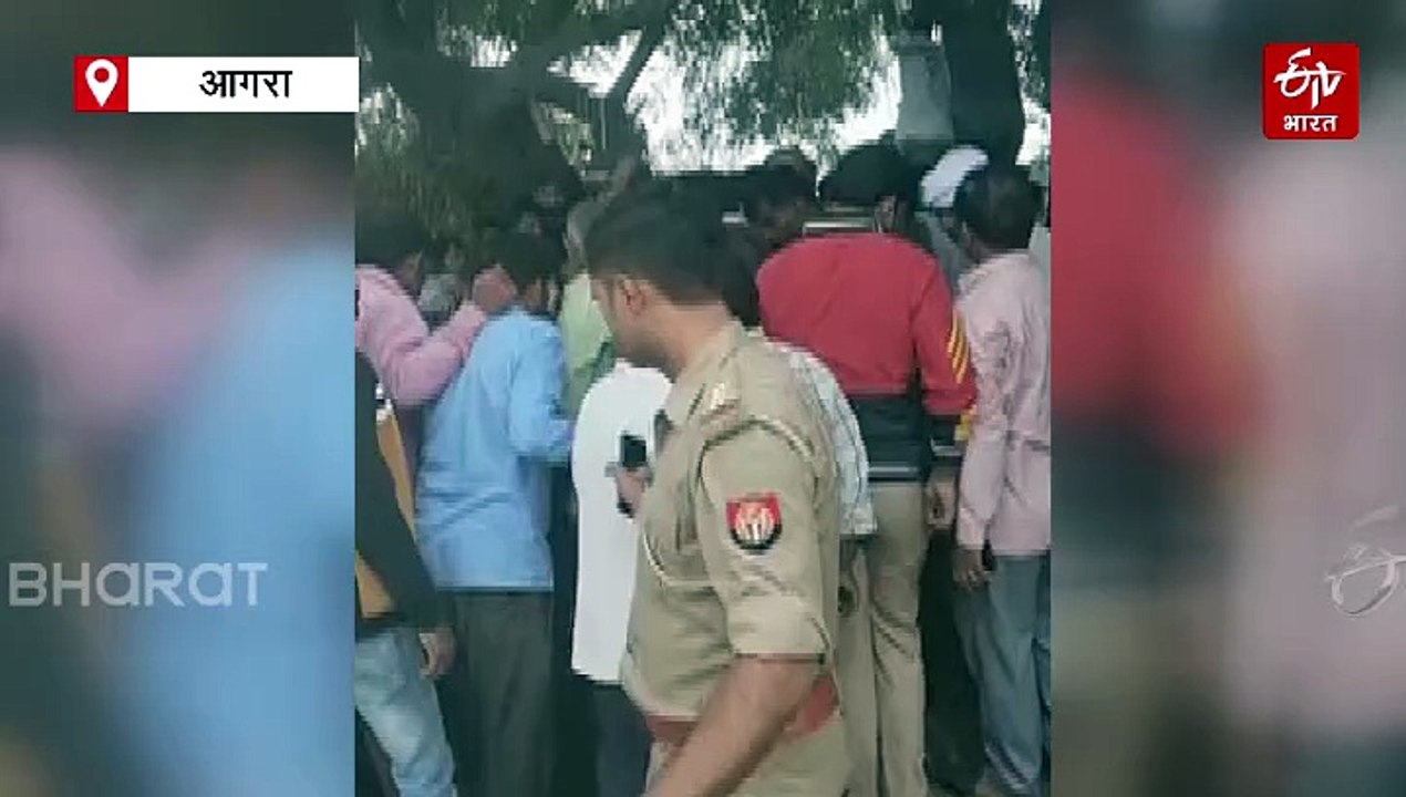 आगरा में पैर फिसलने से कुंए में गिरा बच्चा; बचा...