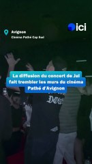 La diffusion du concert de Jul fait trembler les murs du cinéma Pathé d'Avignon