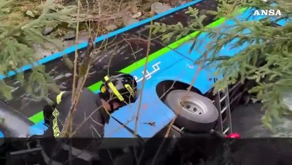 Santa Caterina Valfurva, pullman scolastico finisce nel torrente Frodolfo