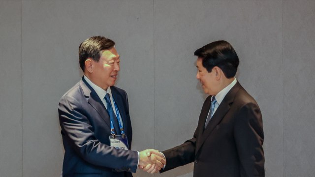 [기업] 신동빈 롯데 회장, 베트남 국가주석 면담... 협력 확대 / YTN