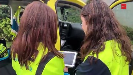 Dos trabajadores heridos en una explosión al manipular un refrigerador de ácido carbónico en Coslada
