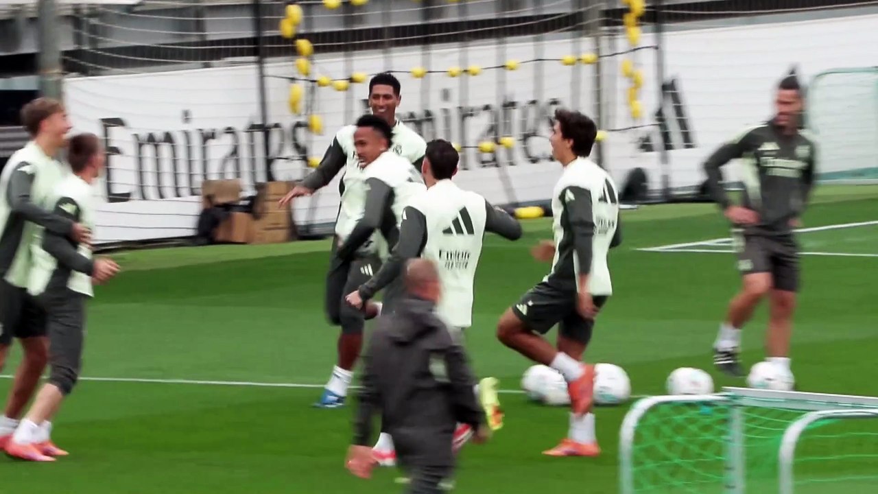 Kylian Mbappé recibe la Bota de Oro: "Es imposible ganar este premio sin el equipo"
