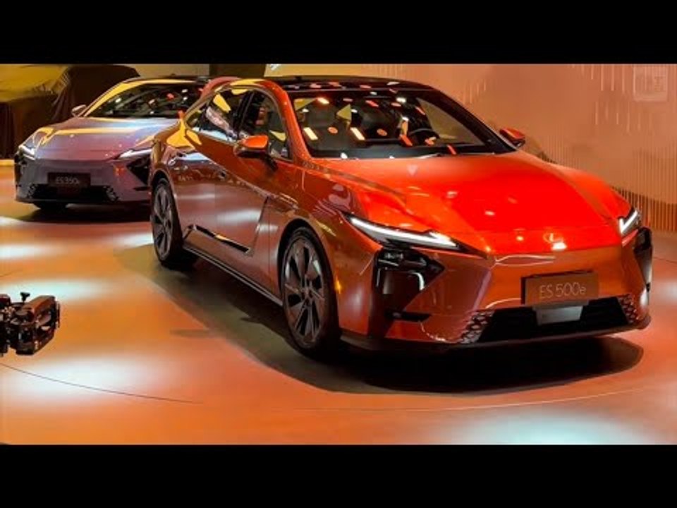 2026 lexus es: luxuslimousine wird elektrisch und riesig | alle details