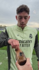 EL MEJOR TRUCO DE HALLOWEEN a los jugadores del REAL MADRID