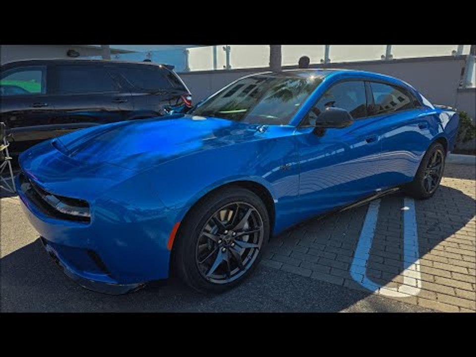 2026 Dodge Charger Daytona Limousine – Das erste Elektro-Musc­le-Car mit 4 Türen