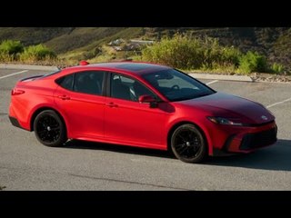 2026 Toyota Camry : Nightshade Edition, SE, XLE, XSE | alle Details