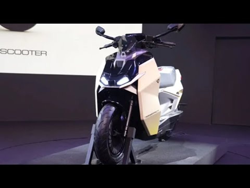 2025 Ultraviolette Tesseract | E-Roller für 1.200 €: Radar, Dashcams & krasse Features