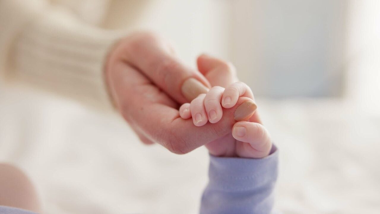 100 jours à la maternité