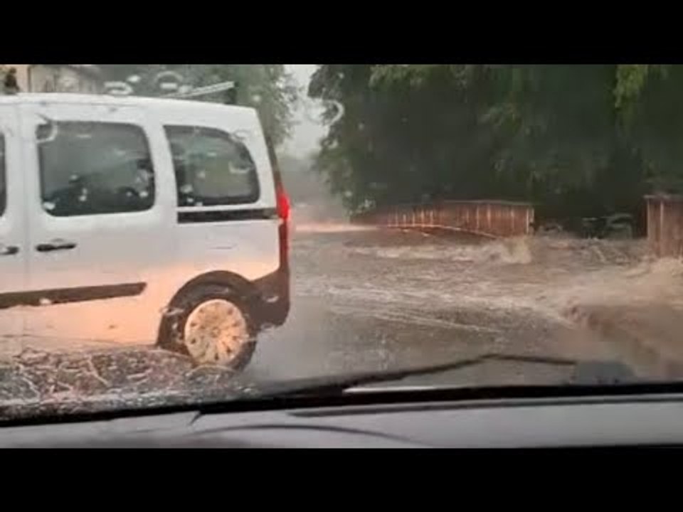 Erzgebirgskreis Unwetter vom 15.06.2025 | Heftige Gewitterzelle aus dem Auto gefilmt