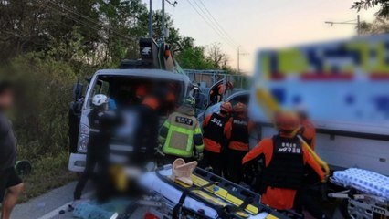 청주에서 화물차가 고소작업차 충돌...2명 사상 / YTN