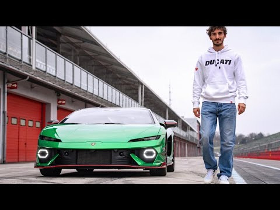 Lamborghini Temerario: MotoGP-Star Bagnaia testet 920-PS-Monster mit 10.000 U/min!