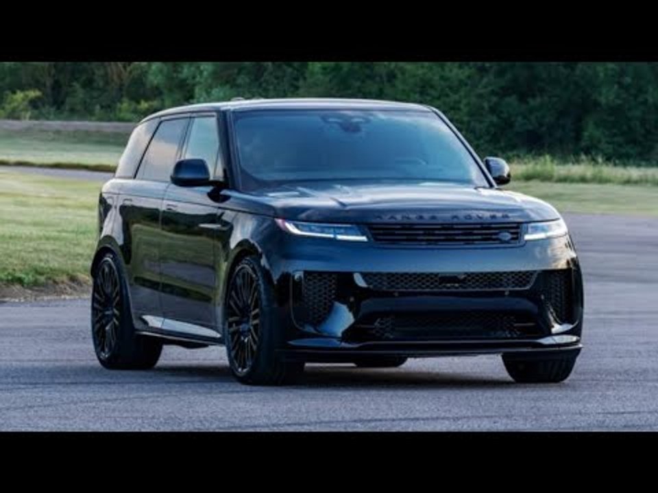 2025 Range Rover Sport SV Black: V8-Power im Vollschwarz-Look!