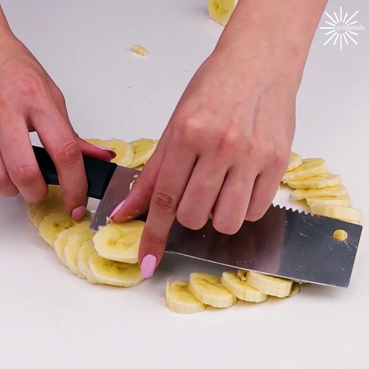 Try this stunning fruit & vegetable decoration!