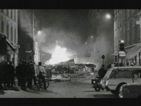 mai 68-2008, music by Noir désir-un homme préssé