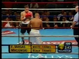 Fernando Vargas vs Darren Maciunski - HBO BAD 8-22-98