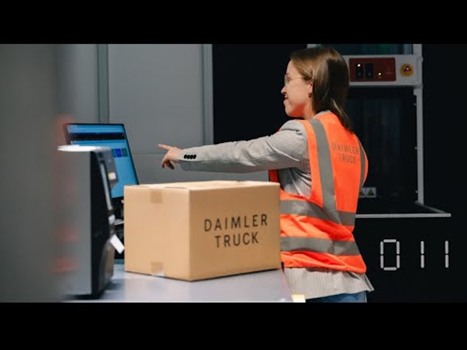 Ersatzteile Produktion | Halberstadt Daimler Truck Global Parts Center