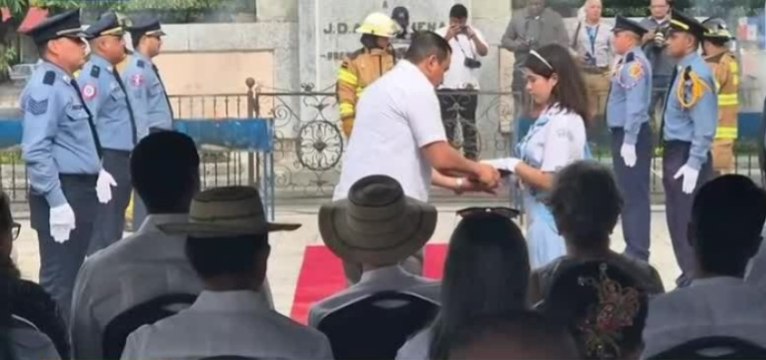 Realizan ceremonia de cremación de banderas en Veraguas