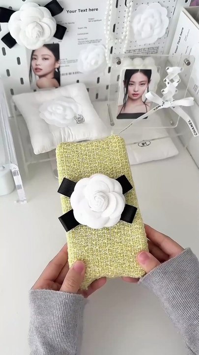 #Congratulations, 🎊 Frnd's – iPhone17 PRO #Gift 🎁 BOX? This for Youuu, ✨️