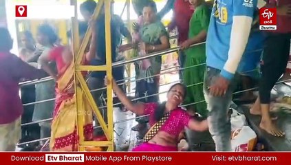 కాశీబుగ్గ వెంకటేశ్వర స్వామి ఆలయంలో తొక్కిసలాట - ఏడుగురు భక్తుల మృతి