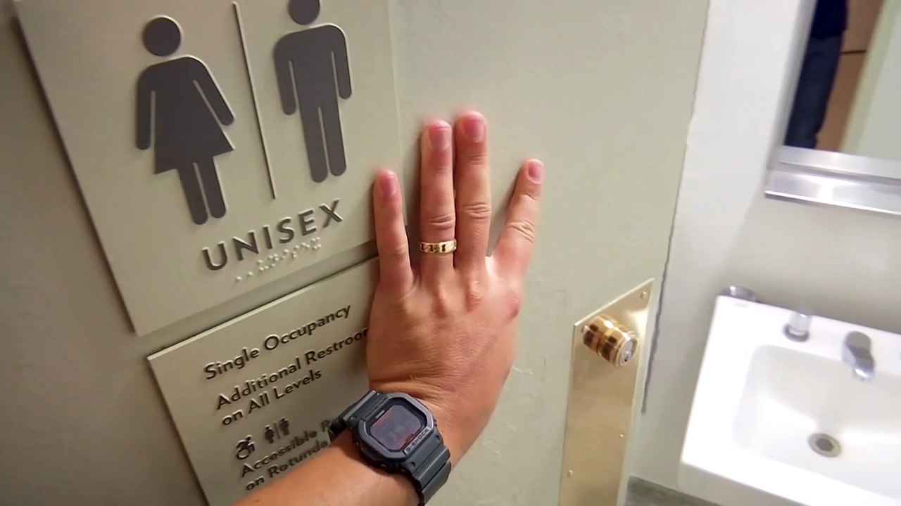 The golden toilet returns to auction with a starting bid of $10 million