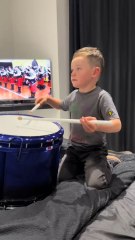4 years old & obsessed with Pipebands 😍💙 & he is expert in drumming 🥁 👌 #drumming #4years  #drummer