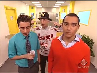 Camera Cafè 1ª stagione - IL PICCOLO TEPPISTA