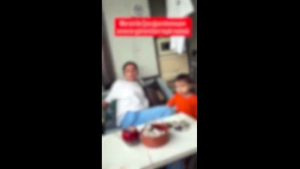Annesinin küçük kıza yaptıkları sosyal medyayı ayağa kaldırdı
