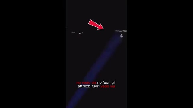 Blitz della Guardia costiera, pescatori di frodo bloccati con 200 chili di vongole veraci