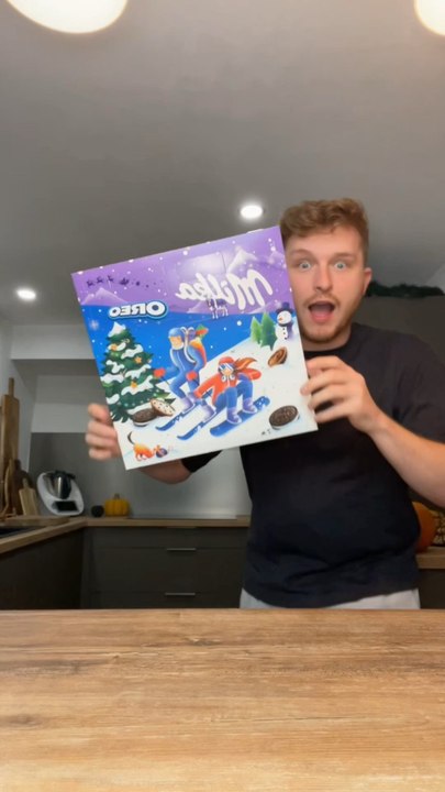 Calendrier de l’avent Milka Oreo 😍🎉Deux grandes marques s’associent pour créer le calendrier de vos rêves 🎉Le calendrier de l’Avent 2025 Milka x Oreo, parfait pour passer des fêtes chocolatées et biscuitées 🤤✨