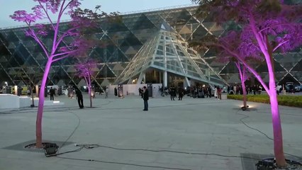 El Gran Museo Egipcio brilla en su noche inaugural