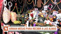 CEMENTERIO GENERAL, ARMAN MESAS PARA RECIBIR A LAS ALMAS