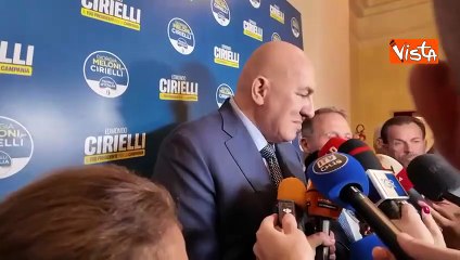 Cori fascisti a Parma, Crosetto: "Persone che vanno prese a calci e mandate via"