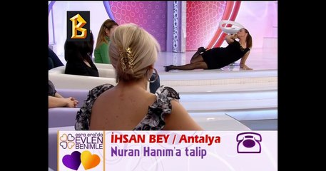 Esra Erol Black Pantyhose Legs