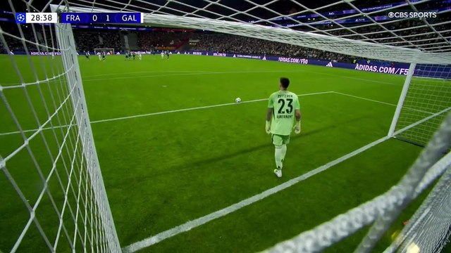 Eintracht Frankfurt vs. Galatasaray SK Maçın tamamı Şampiyonlar Ligi 2025-2026 Lig aşaması, 1. maç günü Waldstadion (Frankfurt am Main) 18 Eylül 2025