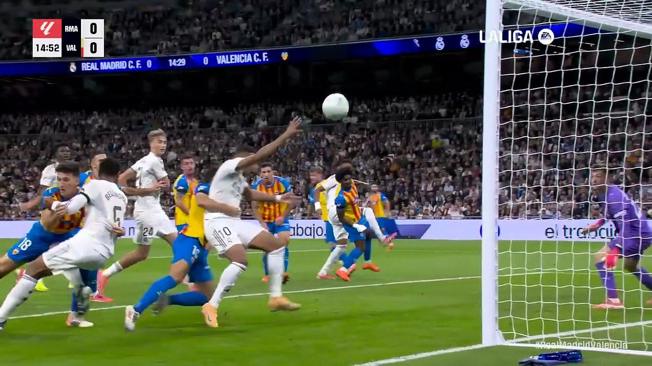 Real Madrid 4 - 0 Valencia