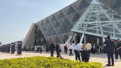 세계 최대 규모 '이집트 대박물관' 공식 개관 / YTN