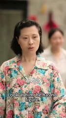 The story concludes with her rebirth upon opening her eyes. On the very day she eloped with her childhood sweetheart, she instantly regained her senses, decisively dumped her scumbag boyfriend, and, with her twins, went to find her military officer husban