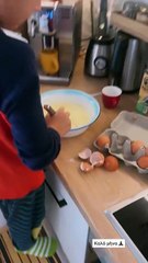 Κατερίνα Παπουτσάκη: Μαγειρεύει με τους γιους της - Με γλυκό υποδέχθηκαν τον Νοέμβριο!