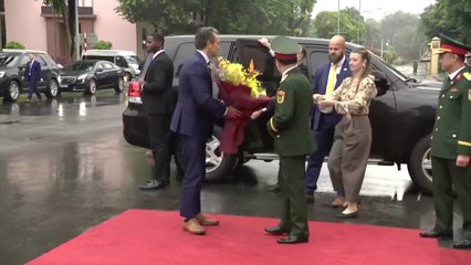 PETE HEGSETH SEEKS STRONGER U.S.-VIETNAM ALLIANCE AMID ARMS DEAL TALKS