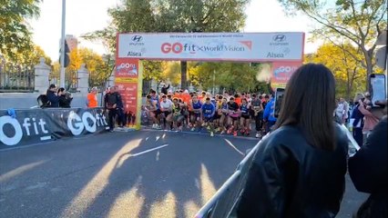 Salida de la carrera de seis kilómetros con Ruth Beitia como protagonista