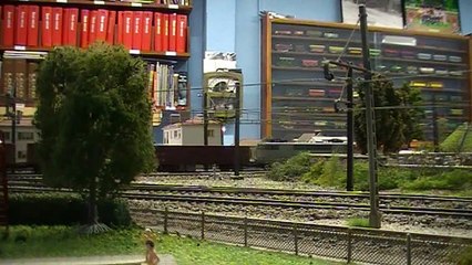 Compilation de circulations de trains sur le réseau du Modélisme Ferroviaire Coutras 33 tout au long de l'année 2021