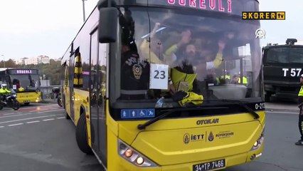 Fenerbahçe taraftarı, Tüpraş Stadı'na geldi