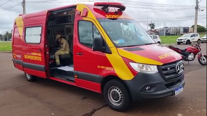 Motociclista é socorrido pelo Siate após acidente de trânsito no Brasmadeira