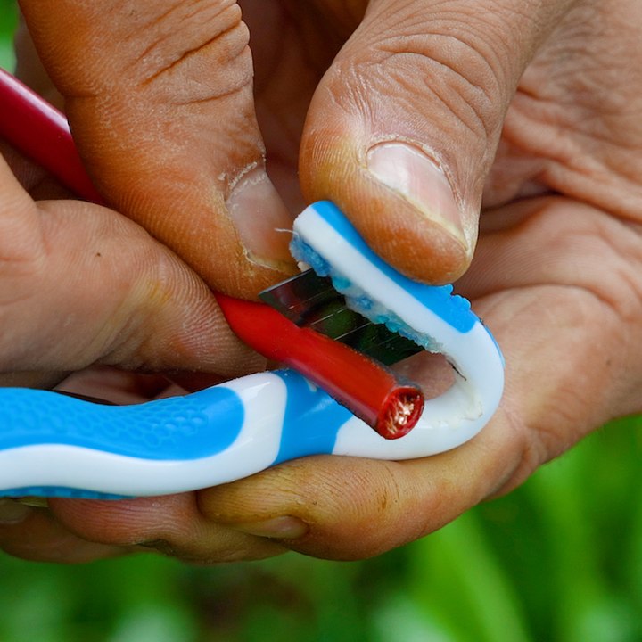 DIY Cutter from a Toothbrush?! Genius Hack 🔧🔥
