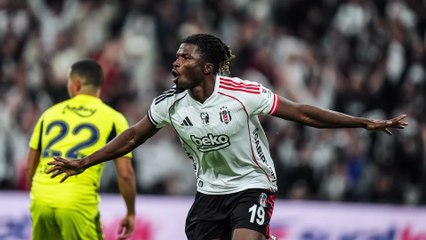 El Bilal Toure golünü attı derbi tarihine geçti!