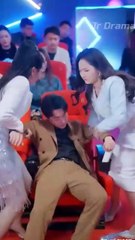 Reborn to rule the stage chinese drama || Kembalinya sang bintang drama china