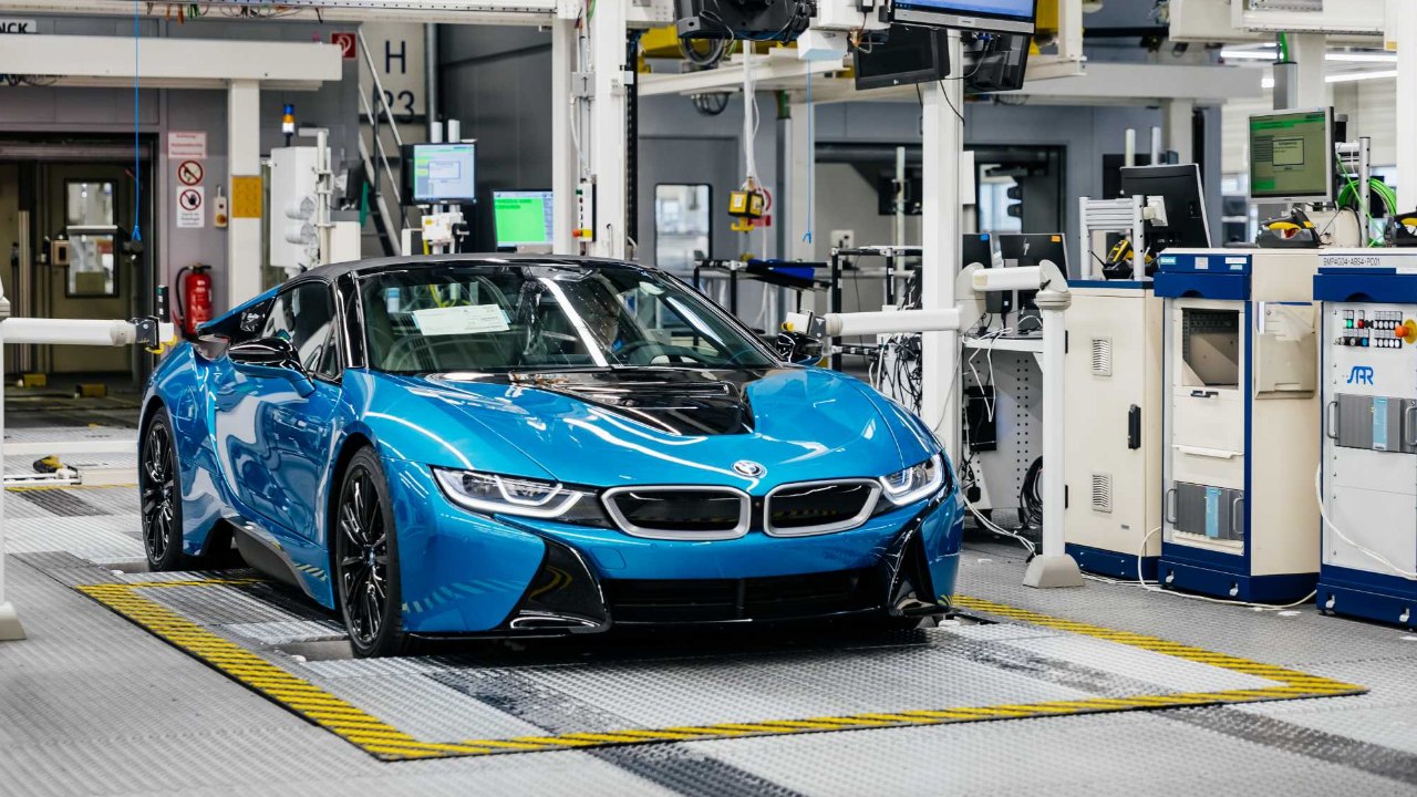 Produktion BMW i8 – Hightech-Leichtbau, Elektromobilität und Präzision in Perfektion