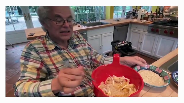 S6 E3 – Be My Guest with Ina Garten 🍽️🏡